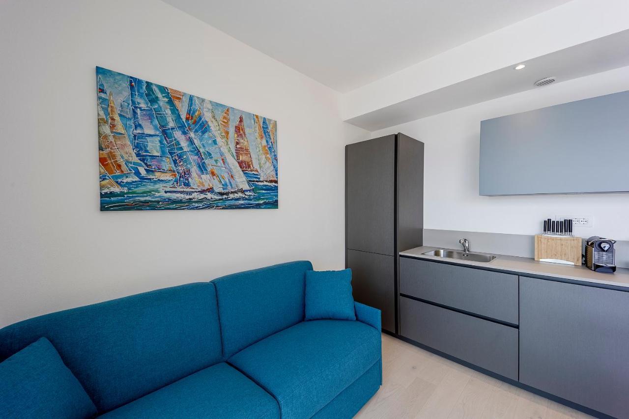 Aregai Marina Exclusive Seaside Apartments Санто-Стефано-аль-Мар Экстерьер фото