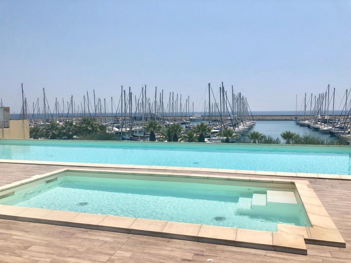 Aregai Marina Exclusive Seaside Apartments Санто-Стефано-аль-Мар Экстерьер фото